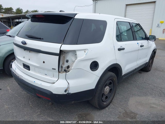 Ford Utility Police Interceptor 2015 1FM5K8AR5FGB32422 Image 4