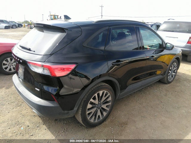 1FMCU0BZ9LUB26203 Ford Escape Se Sport Hybrid