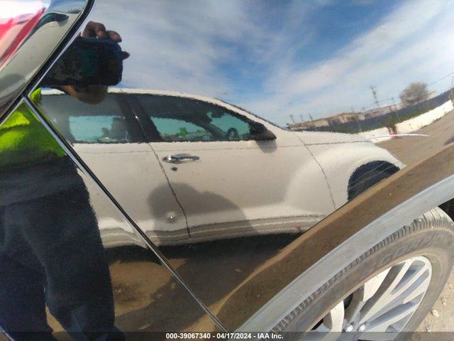 1FMCU0BZ9LUB26203 Ford Escape Se Sport Hybrid