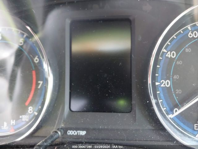 2T1BURHE4HC943365 Toyota COROLLA LE
