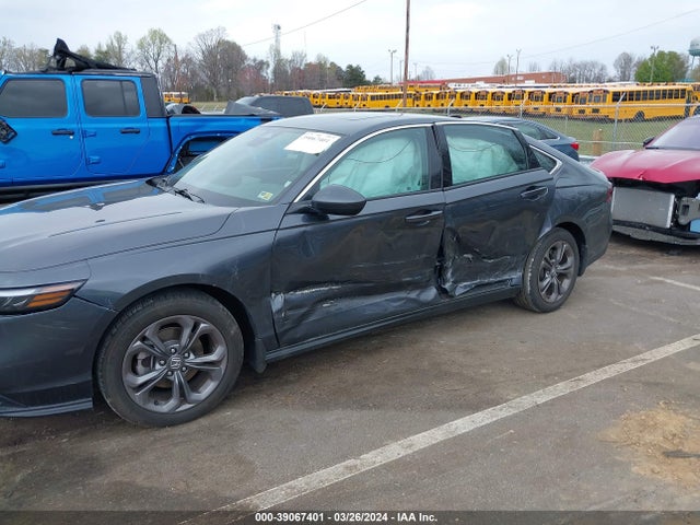 Honda ACCORD EX 2023 1HGCY1F34PA045848 Image 17