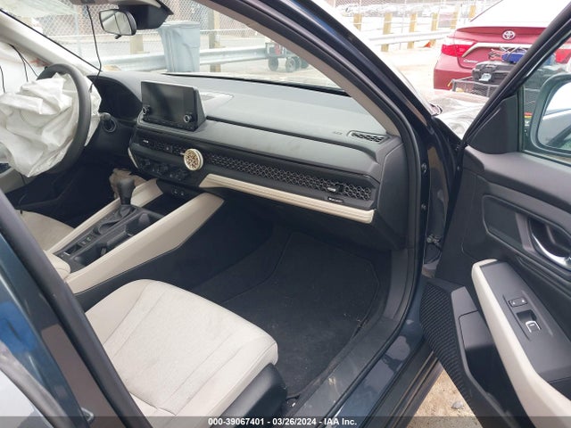 Honda ACCORD EX 2023 1HGCY1F34PA045848 Image 5