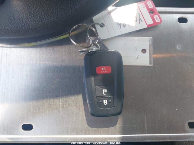 Toyota Prius Le 2020 JTDKARFU1L3122583 Image 11