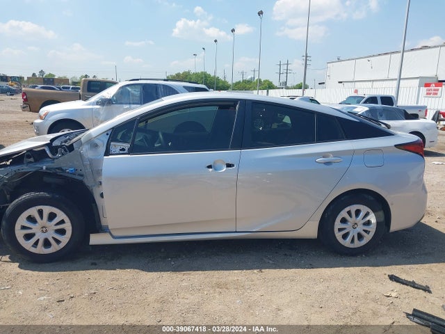 Toyota Prius Le 2020 JTDKARFU1L3122583 Image 15