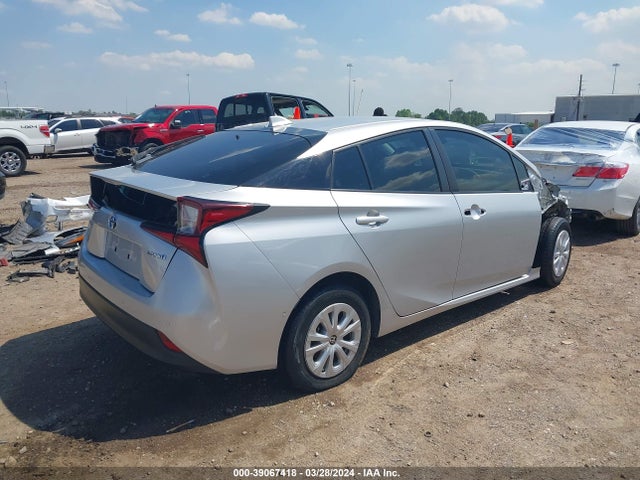 Toyota Prius Le 2020 JTDKARFU1L3122583 Image 4