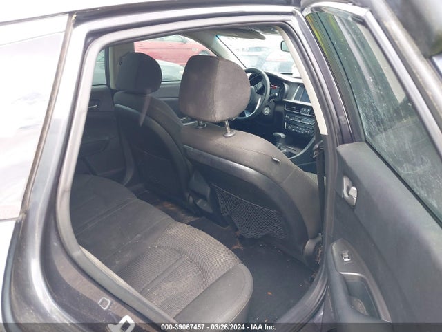 KIA Optima Lx 2019 5XXGT4L33KG314469 Image 8