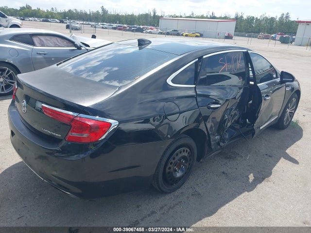 1G4ZP5SS6HU208897 Buick Lacrosse Essence