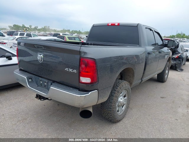 3C6UR5CL4JG336958 RAM 2500 Tradesman  4x4 6'4 Box