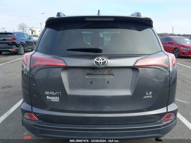 Toyota RAV4 LE 2018 JTMBFREV3JJ260517 Image 16