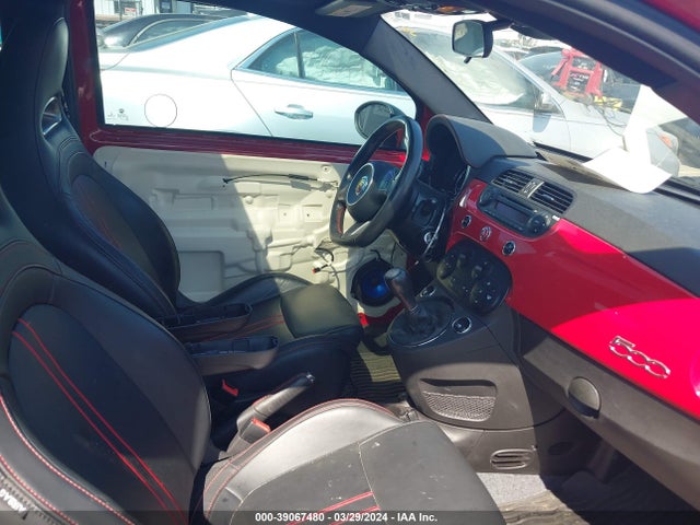 2015 FIAT 500 3C3CFFFH6FT500921 Photo 4