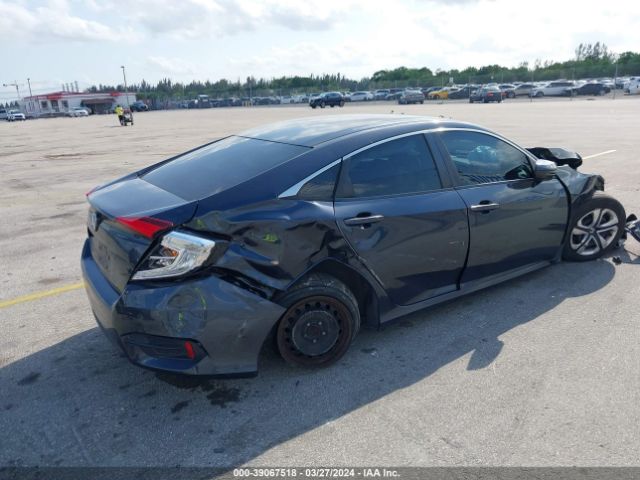 2HGFC2F50JH600449 Honda Civic Lx