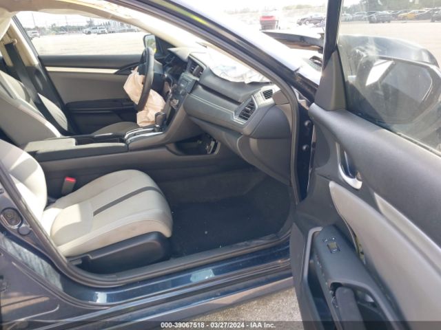 2HGFC2F50JH600449 Honda Civic Lx