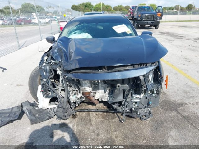 2HGFC2F50JH600449 Honda Civic Lx