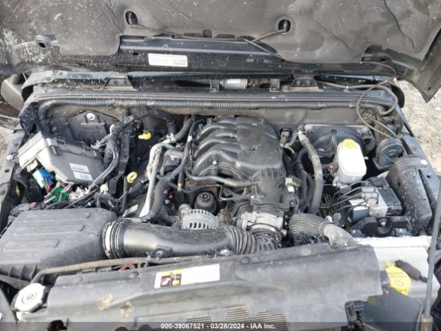 1C4HJWEG2EL186915 Jeep Wrangler Unlimited Sahara