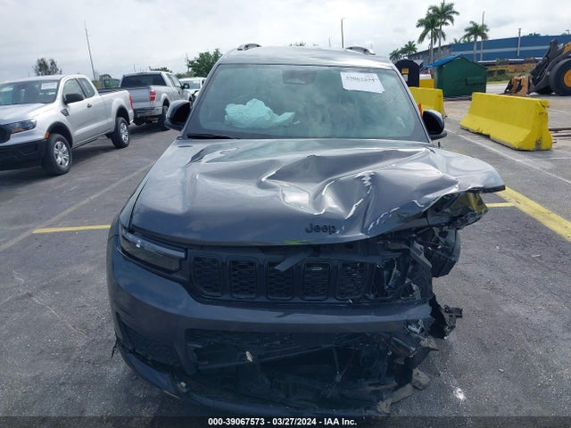 1C4RJJAG1M8211298 Jeep Grand Cherokee L Altitude 4x2