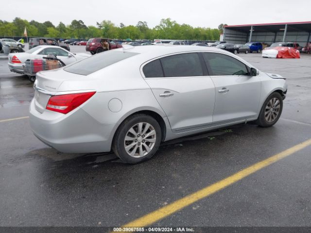 1G4GB5GR6FF204250 Buick Lacrosse Leather