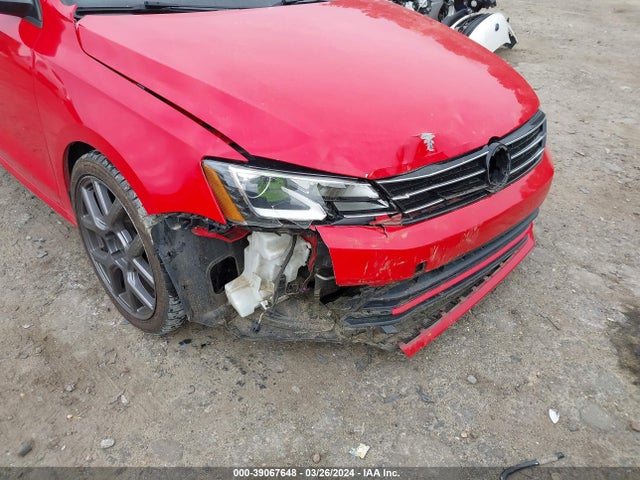 3VWD17AJ8GM326048 Volkswagen Jetta Sport