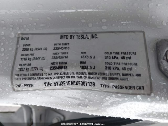 Auction sale of the 2019 Tesla Model 3 Long Range/mid Range/standard Range/standard Range Plus , vin: 5YJ3E1EA5KF307139, lot number: 439067677