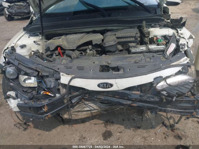 KNAGM4A76F5547109 KIA Optima Lx