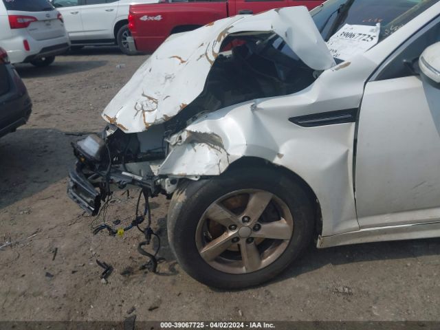 KNAGM4A76F5547109 KIA Optima Lx