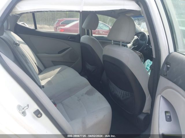 KNAGM4A76F5547109 KIA Optima Lx