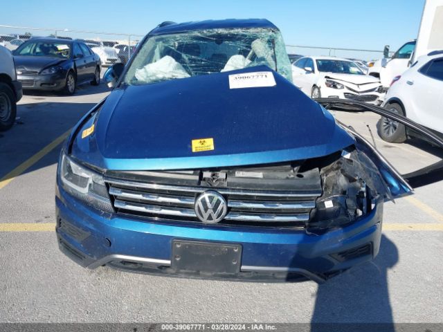 3VV2B7AX8LM100616 Volkswagen Tiguan 2.0t Se/2.0t Se R-line Black/2.0t Sel