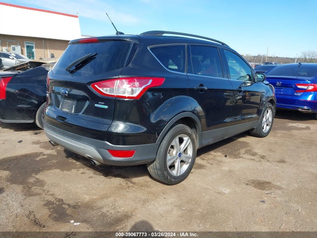 Ford ESCAPE SE 2015 1FMCU0G97FUC12249 Image 4