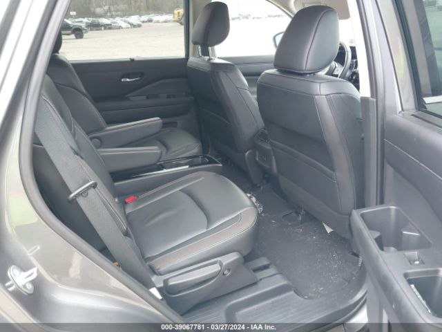5N1DR3CD3PC235018 Nissan Pathfinder Sl 4wd