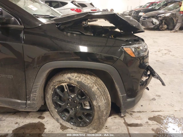 3C4NJDBN8PT507762 Jeep Compass Altitude 4x4