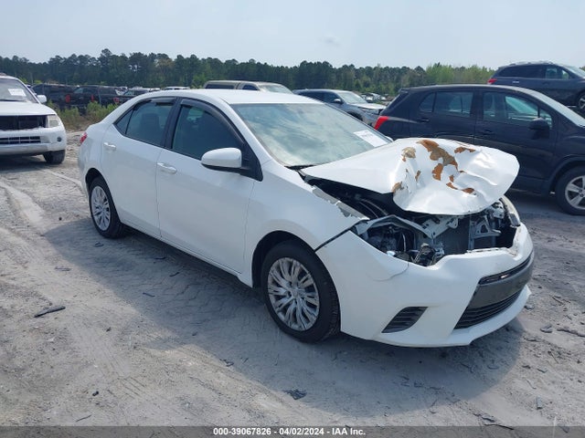 Toyota COROLLA LE 2016 5YFBURHE9GP467533 main image