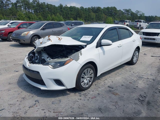 Toyota COROLLA LE 2016 5YFBURHE9GP467533 Image 2
