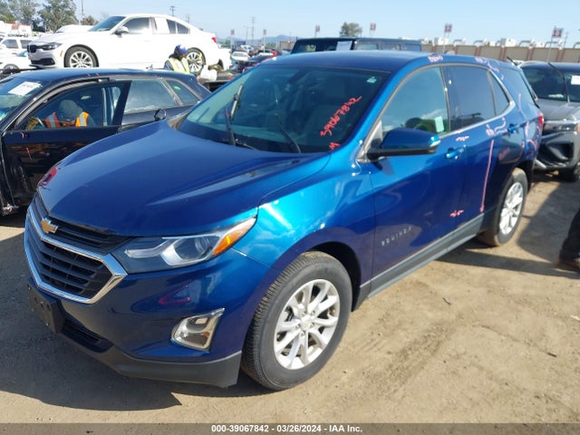 Chevrolet EQUINOX LT 2019 2GNAXKEV0K6191985 Image 2