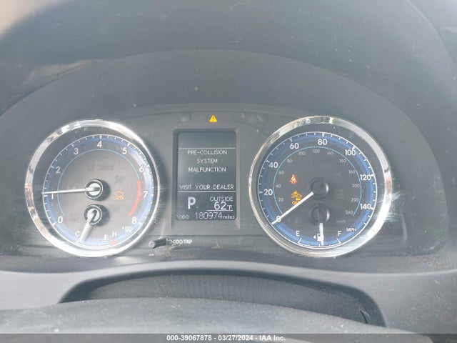 Toyota COROLLA LE 2019 5YFBURHE0KP915165 Image 7