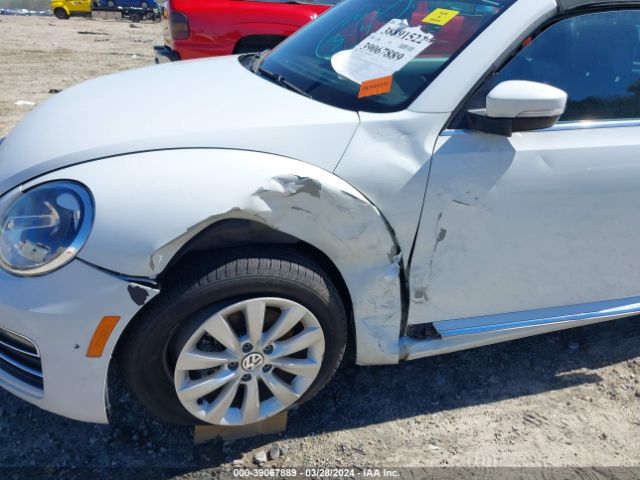 2018 VOLKSWAGEN BEETLE 3VW5DAAT8JM507054 Photo 5