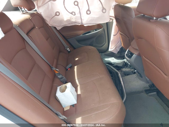 Chevrolet Malibu Premier 2018 1G1ZE5SX9JF103263 Image 8