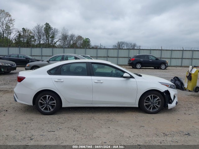 KIA Forte Lxs 2023 3KPF24AD4PE557265 Image 13