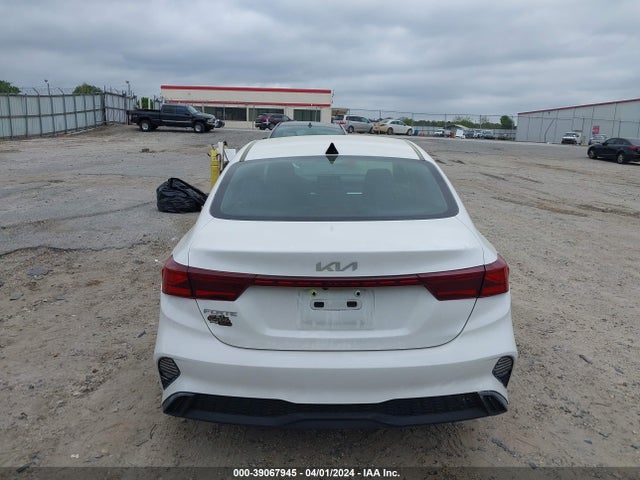 KIA Forte Lxs 2023 3KPF24AD4PE557265 Image 16