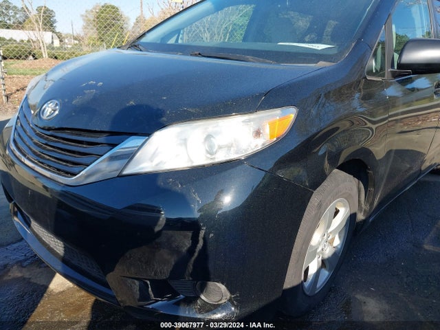 Toyota Sienna Le 8 Passenger 2016 5TDKK3DC6GS706549 Image 6