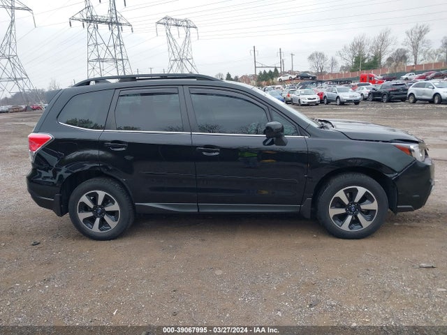 Subaru Forester 2.5i Limited 2017 JF2SJAJC0HH592857 Image 14
