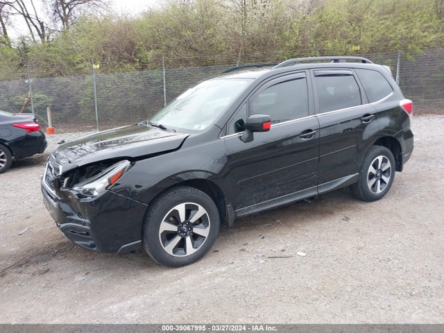 Subaru Forester 2.5i Limited 2017 JF2SJAJC0HH592857 Image 2