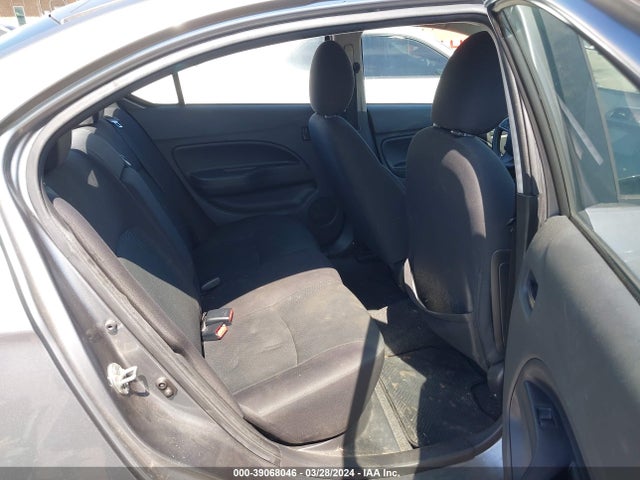 ML32F3FJ1JHF11444 Mitsubishi Mirage G4 Es