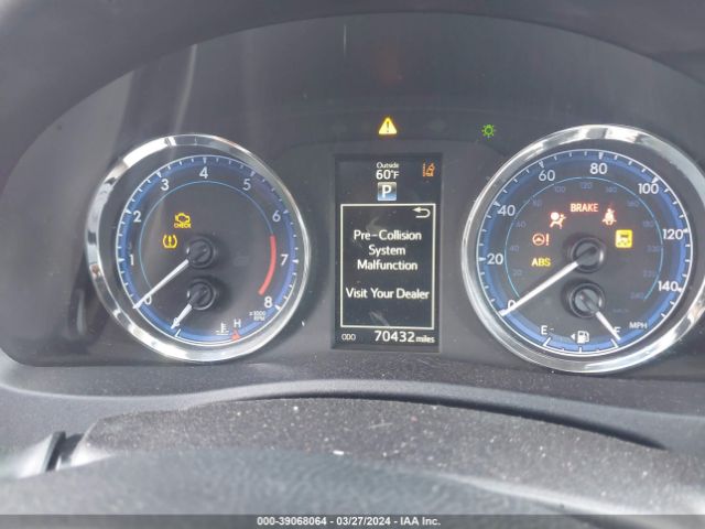 2T1BURHE6KC214551 Toyota COROLLA SE