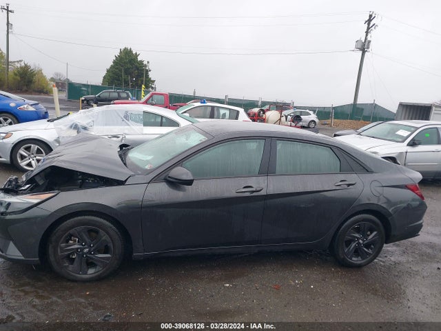 Hyundai ELANTRA SEL 2022 5NPLM4AG6NH076305 Image 15