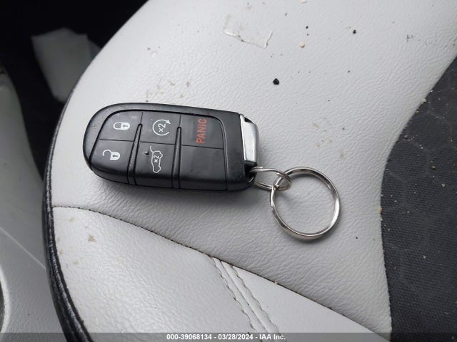 Jeep Compass Latitude 4x4 2018 3C4NJDBB6JT282805 Image 11
