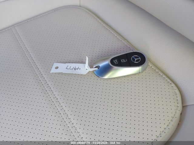 W1NKM4HB4RF100986 Mercedes-Benz Glc 300 4matic Suv