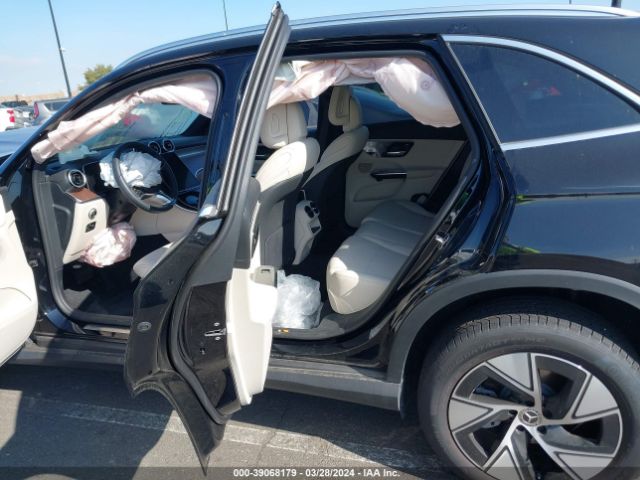 W1NKM4HB4RF100986 Mercedes-Benz Glc 300 4matic Suv