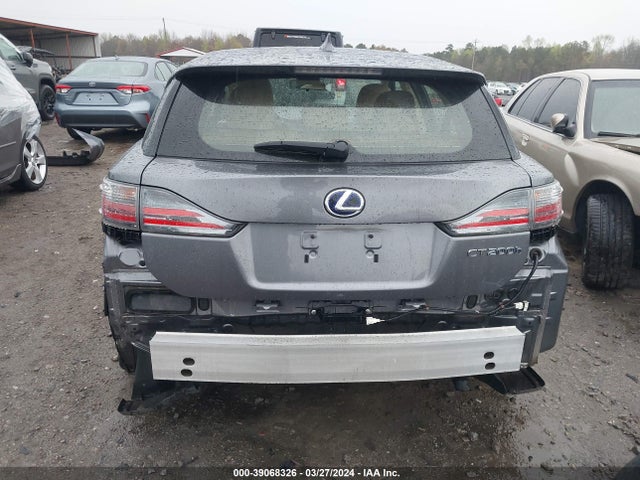 JTHKD5BHXE2187710 Lexus CT 200H