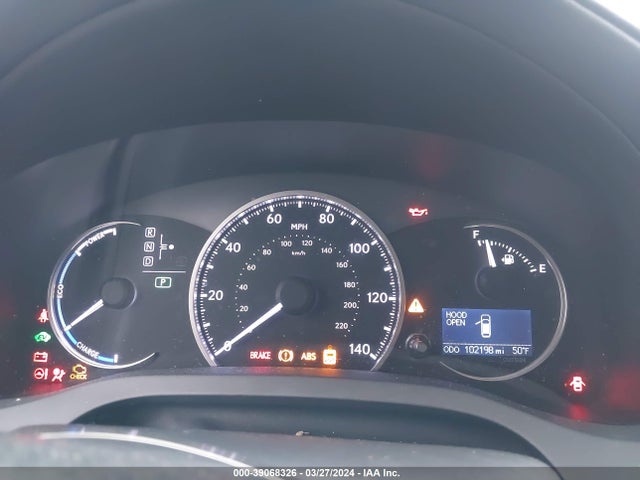 JTHKD5BHXE2187710 Lexus CT 200H