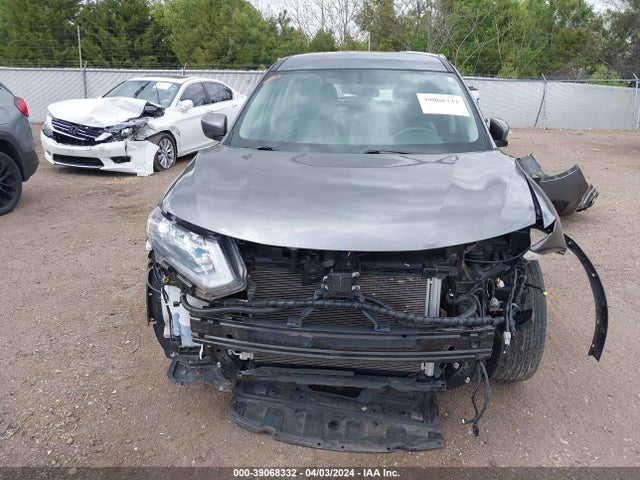 Nissan ROGUE S 2018 5N1AT2MT9JC768017 Image 13