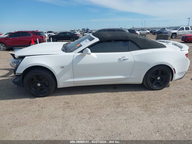 Chevrolet Camaro 2lt 2018 1G1FD3DS5J0107387 Image 14